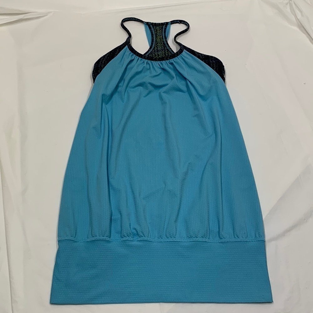 Women’s Lululemon No Limits Tank Blue Moon / Ziggy Wee August Inkwell Size 8